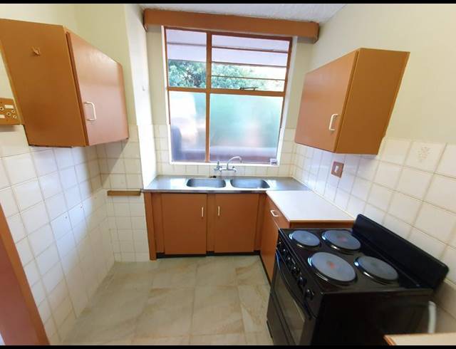 3 BEDROOM APARTMENT FOR SALE IN SINOVILLE